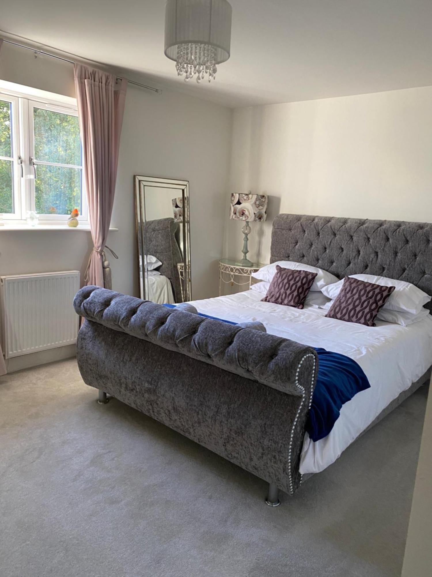 4 Freelands Gate, Witney, Oxfordshire Villa ภายนอก รูปภาพ