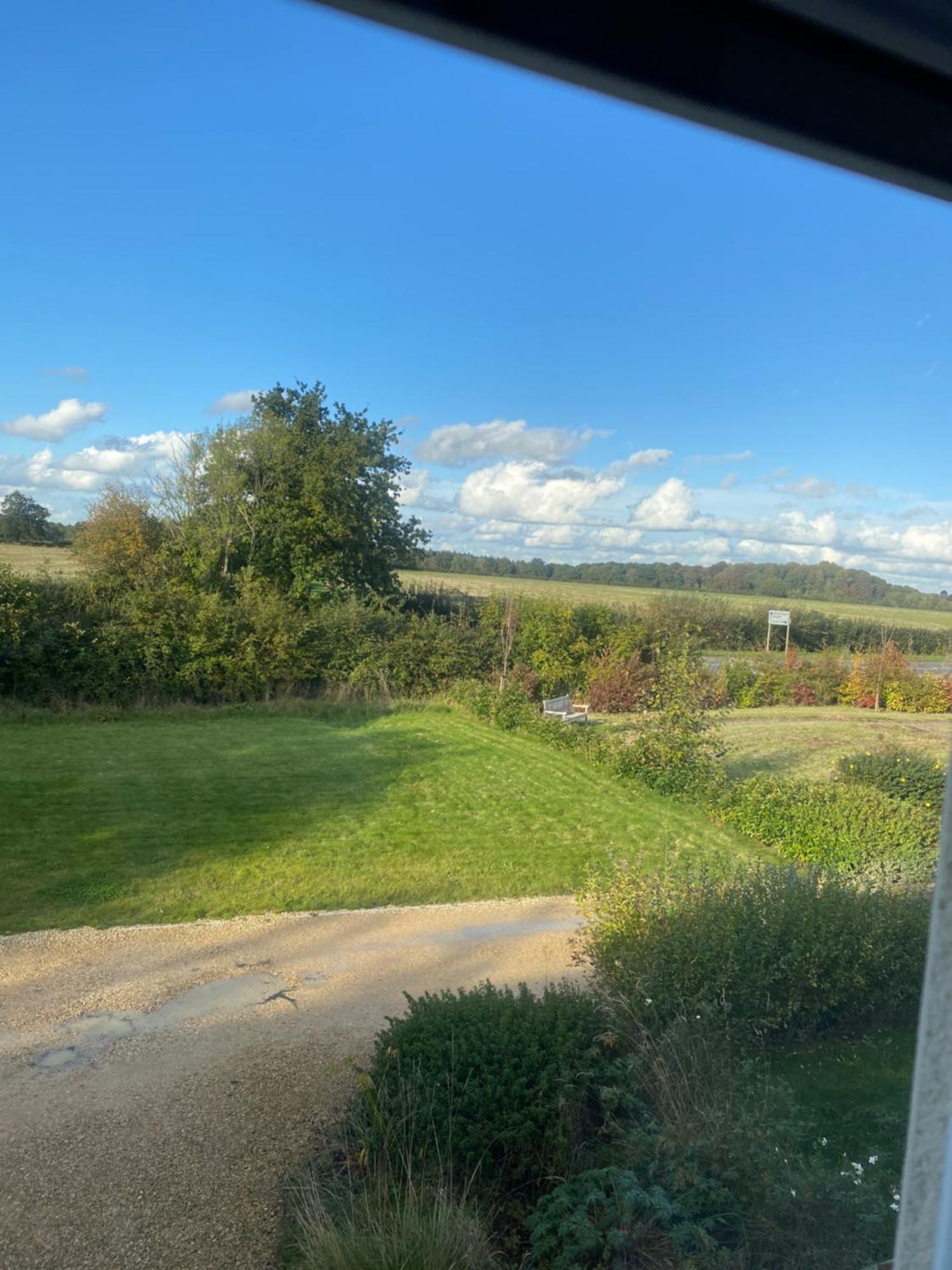 4 Freelands Gate, Witney, Oxfordshire Villa ภายนอก รูปภาพ